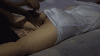 Iclik Viral Adik Nemenin Tante Body Goal Cucus di Apart 2